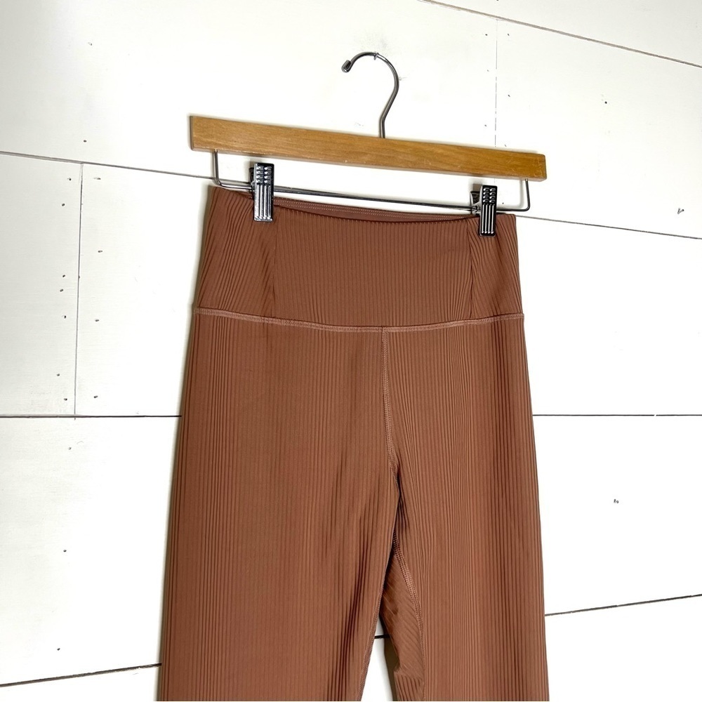 Girlfriend Collective Ribbed Legging - Picture 4 of 6
